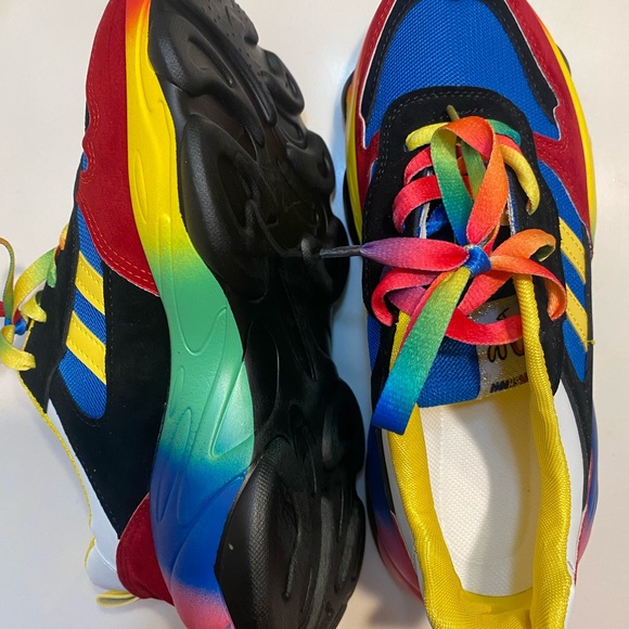 Colorblock Lace-up Platform Sneakers - Picture 4 of 5